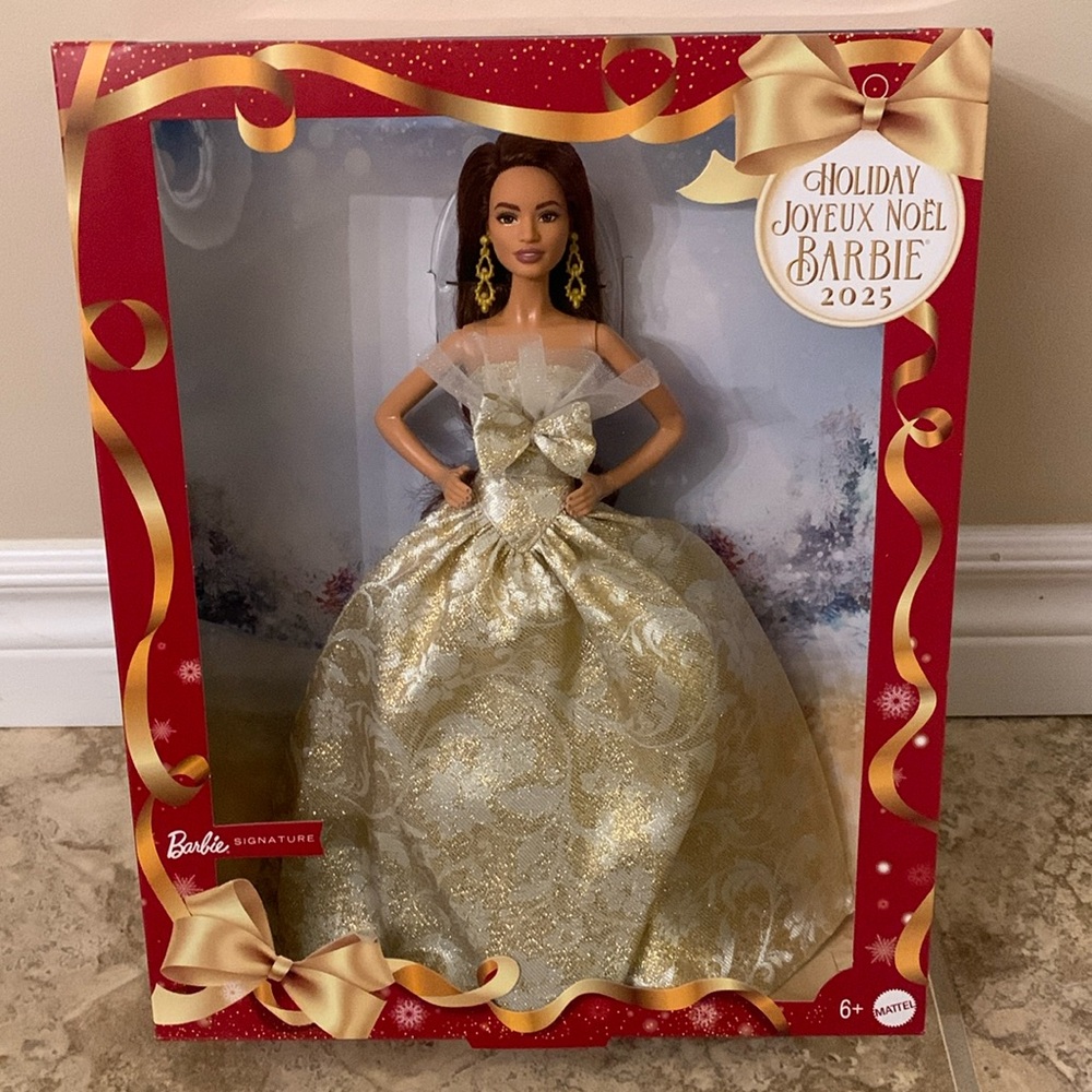 Barbie Signature Holiday 2025 in Elegant Gold Dress brunette brown hair NEW